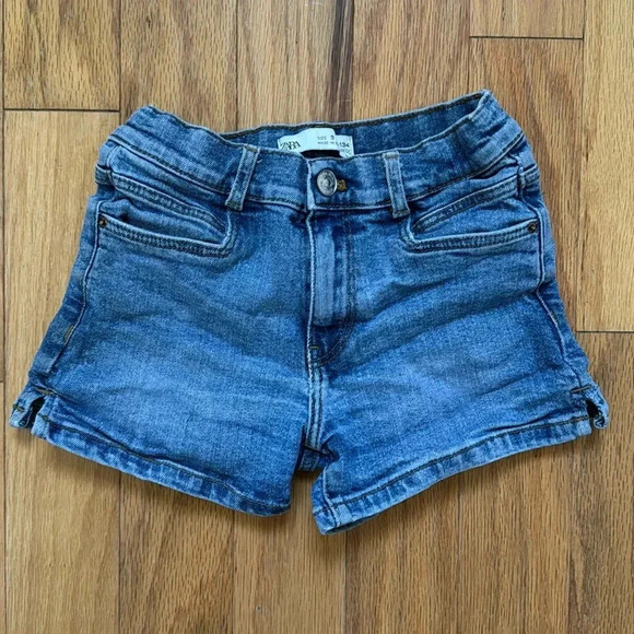 ZARA | Kids (Girls) Shorts | size 9 - Picture 1 of 3